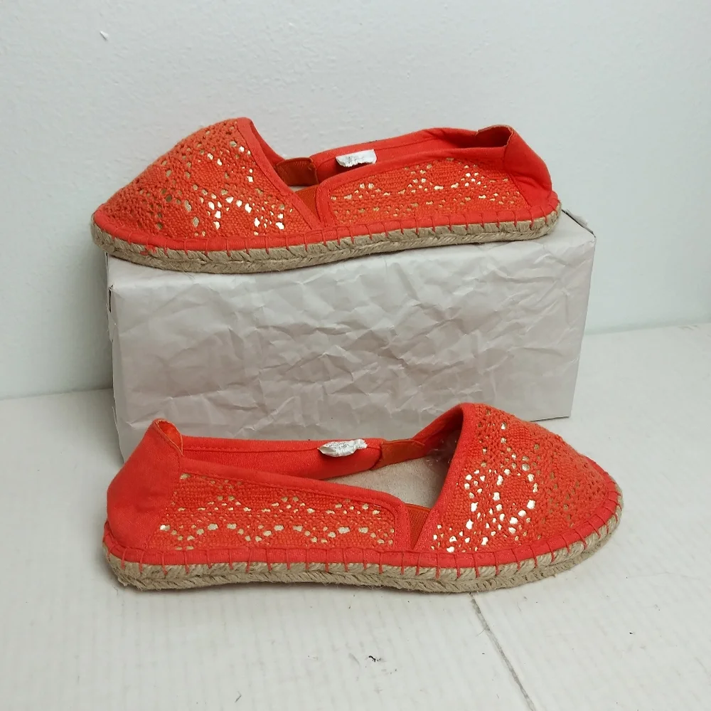 Lane Bryant 9W Coral Crochet Flat Espadrilles Shoes Boho Chic